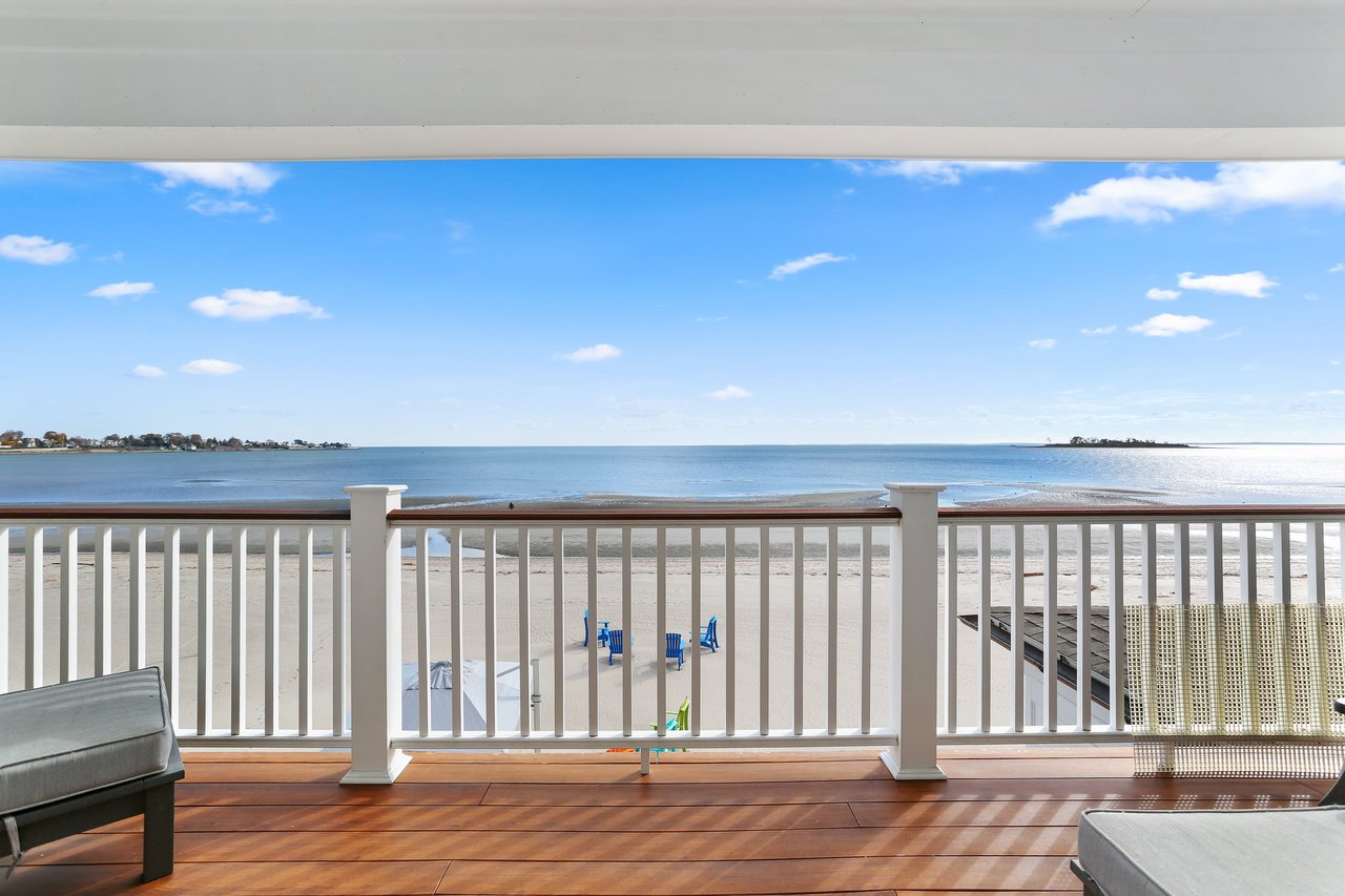 WATERFRONT LUXURY * PRIVATELY SOLD * RECORD SETTING PRICE