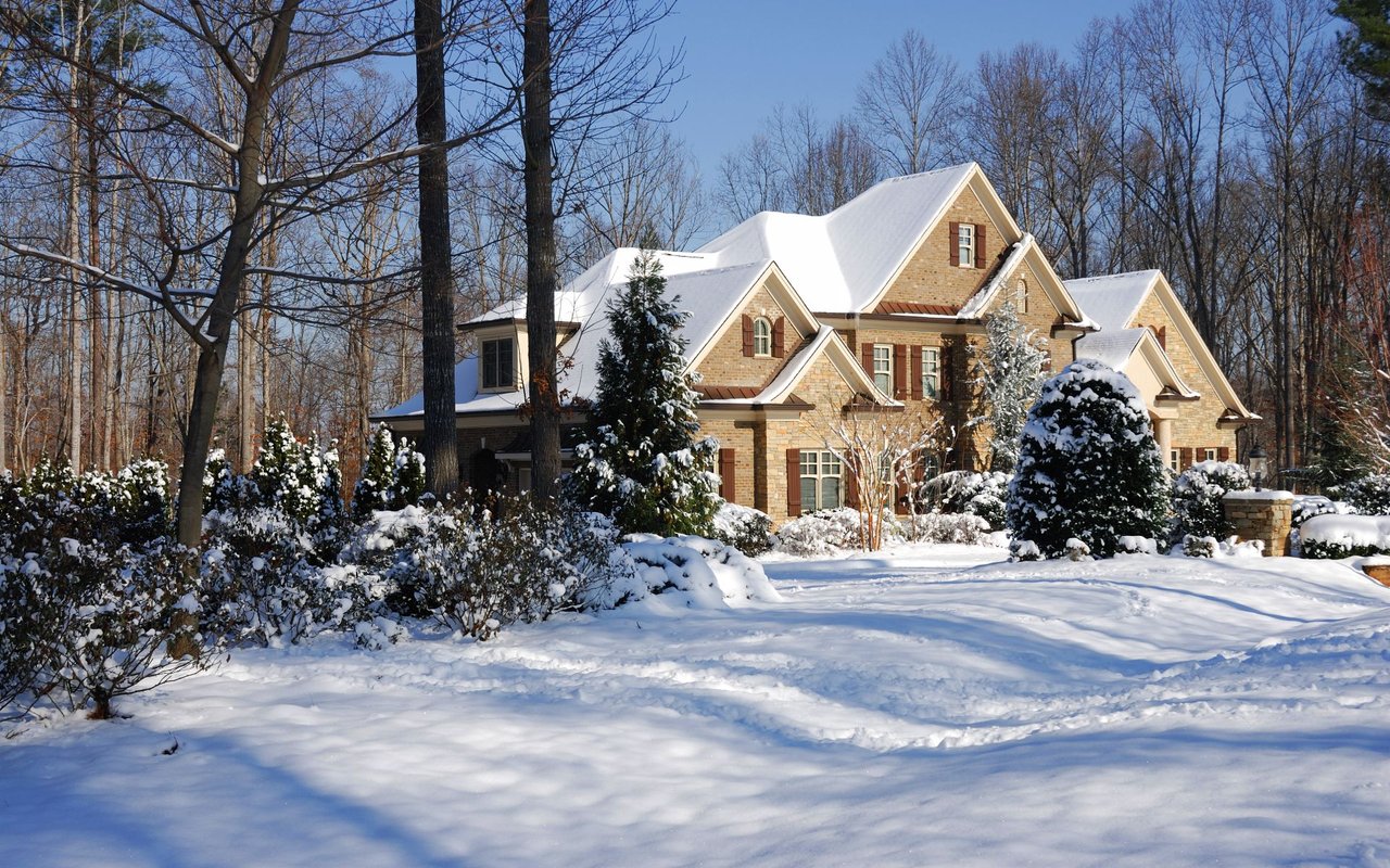 howard wi house front
