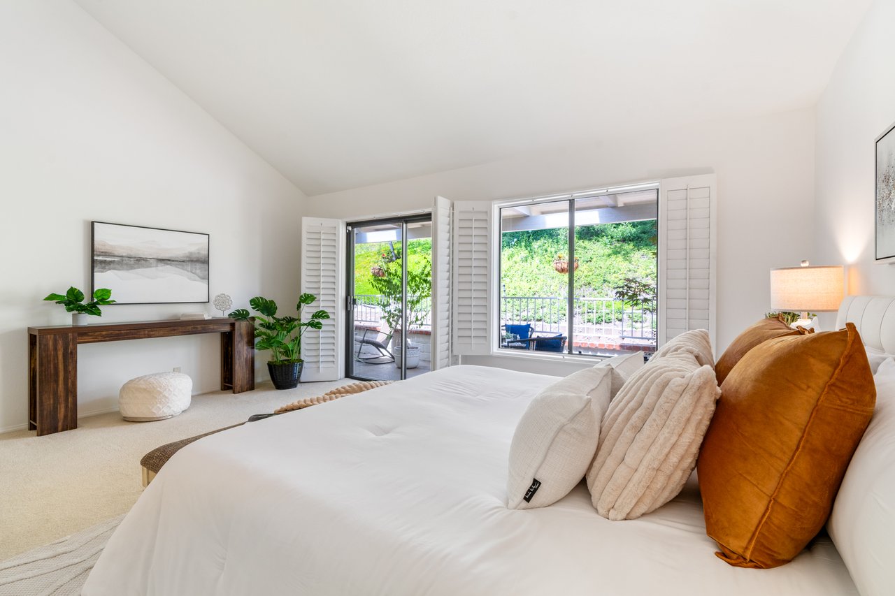 28385 Borgona, Mission Viejo 92692	