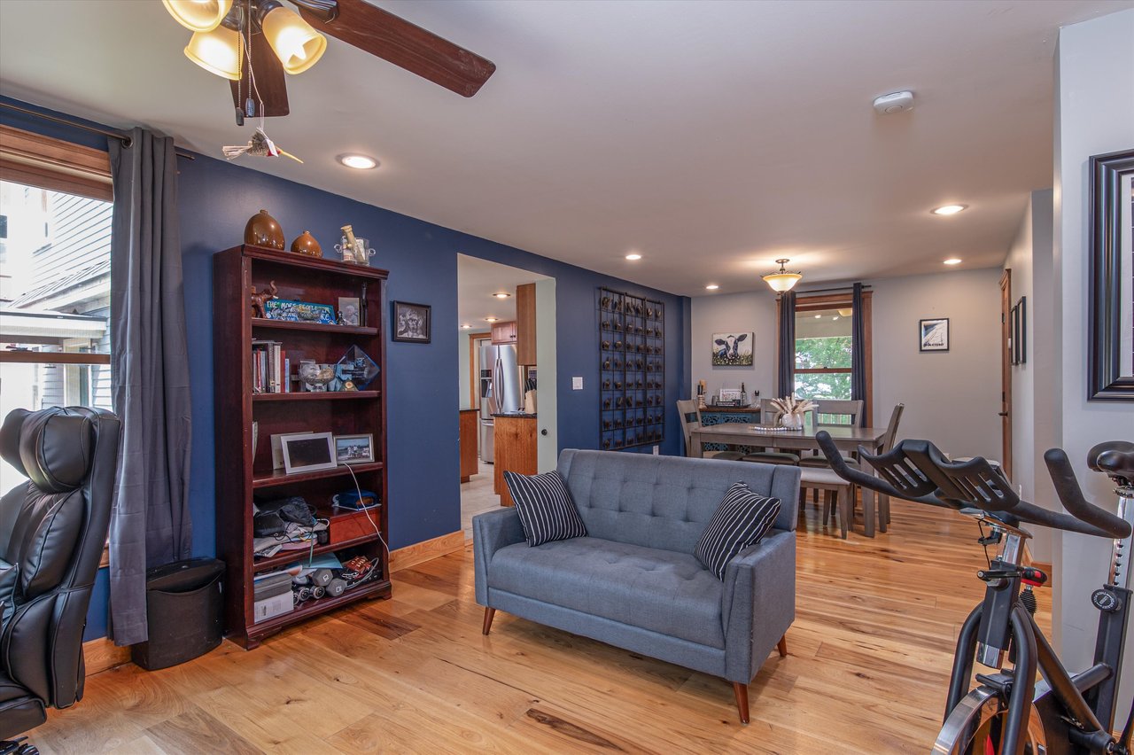 95 Church Street, Chester