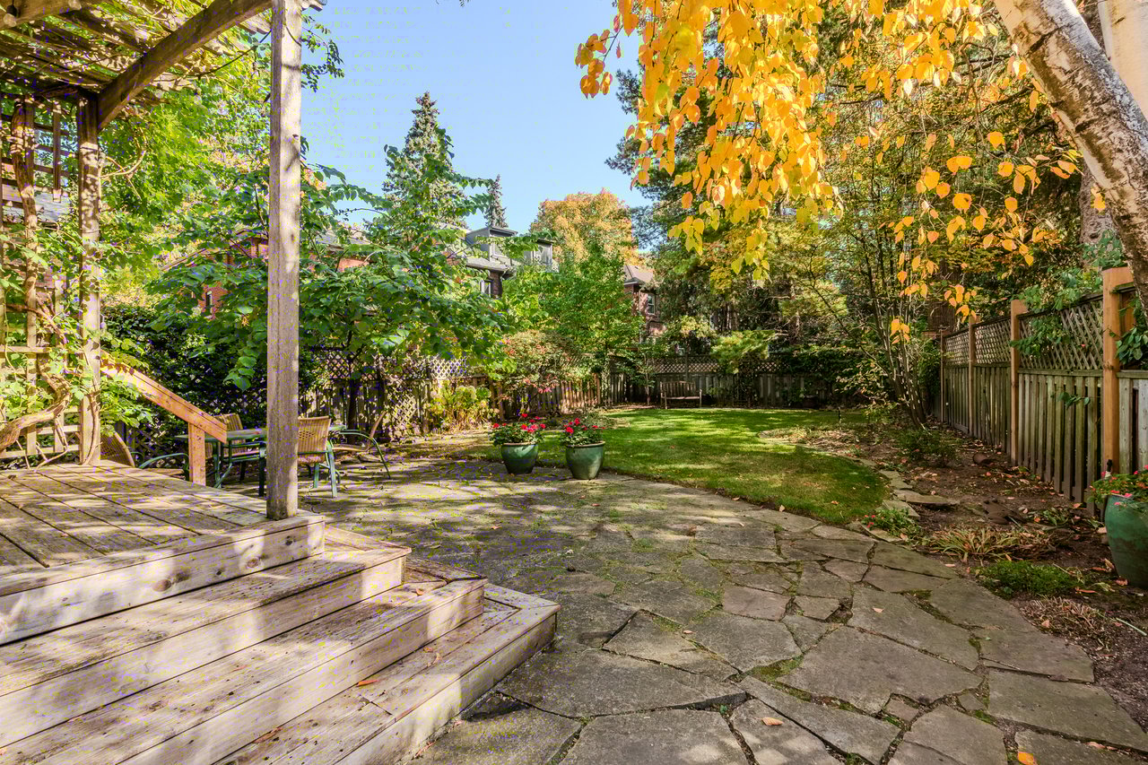 503 Riverside Dr