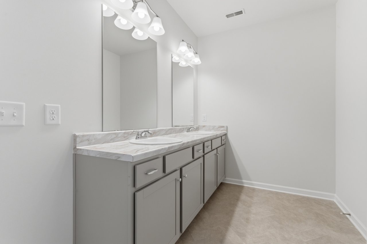 Brand New Athens Home!