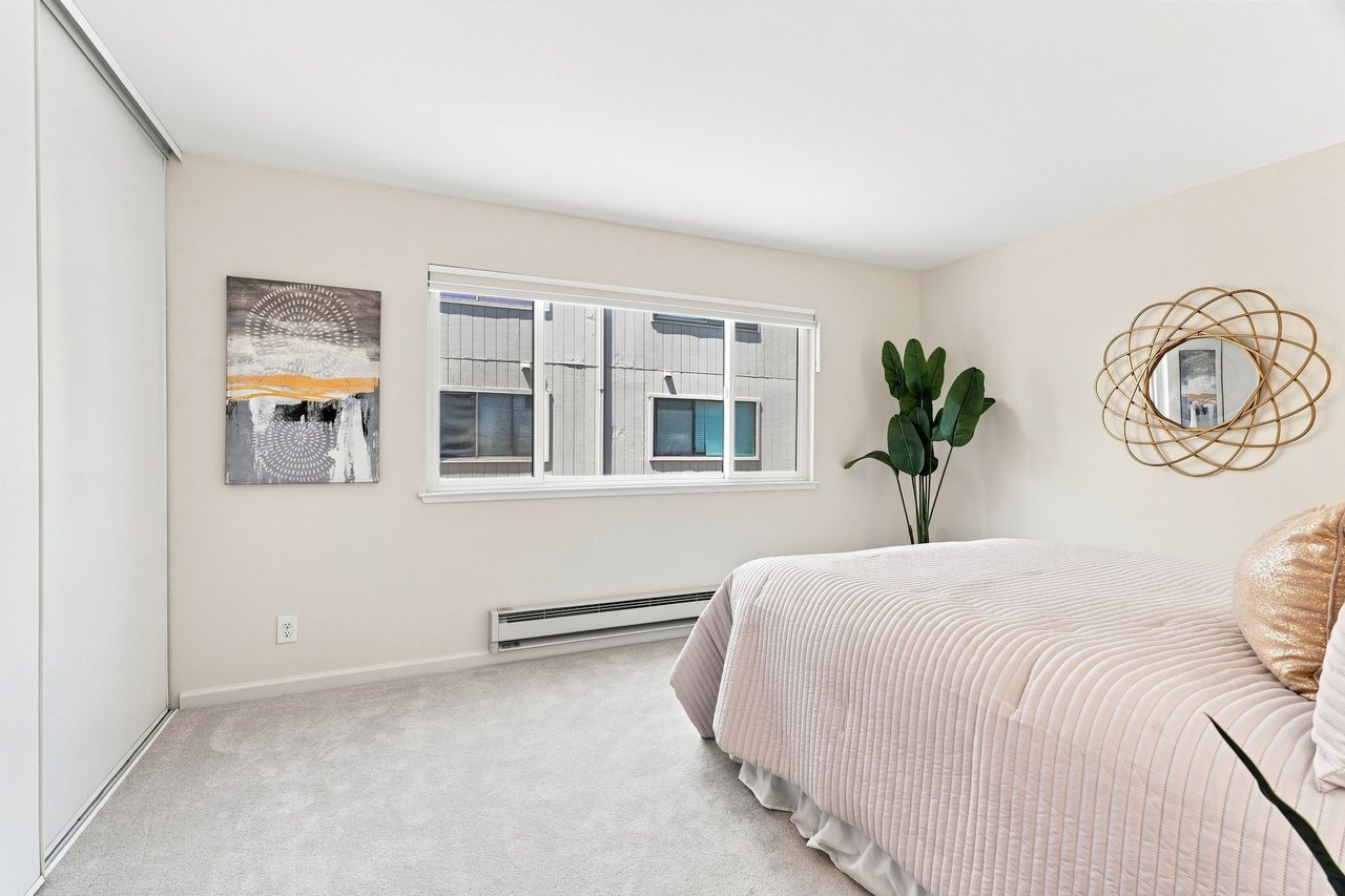 936 Kiely Boulevard, Unit B