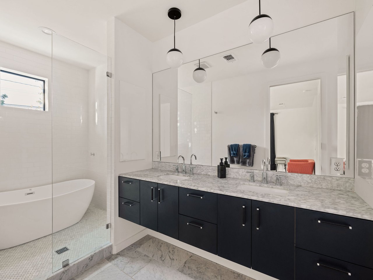 1200 Greenwood Avenue