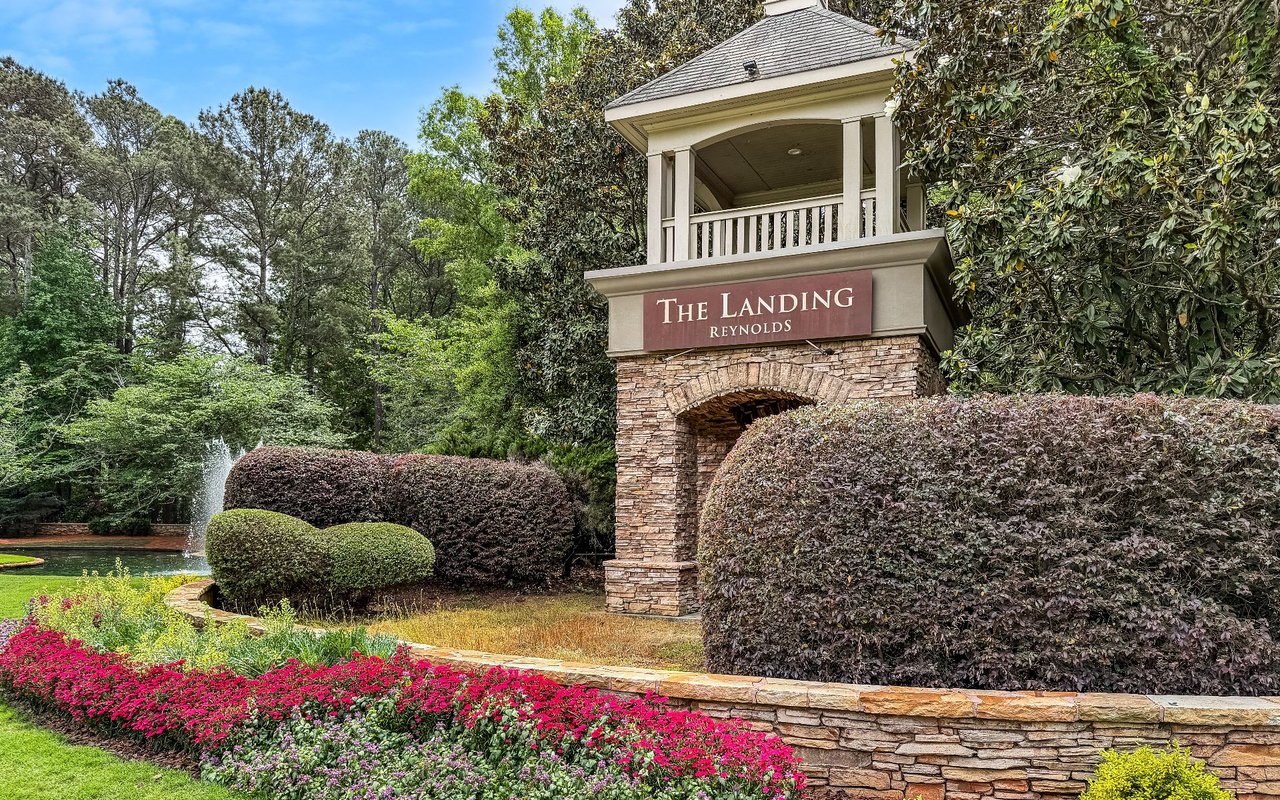 The Landing Reynolds