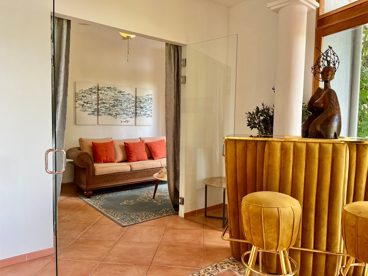 VILLA TURQUESA, MAJESTIC OASIS WITH EXTRA BUILDING SITE, CLOSE TO THE BEACH & WILDLIFE 