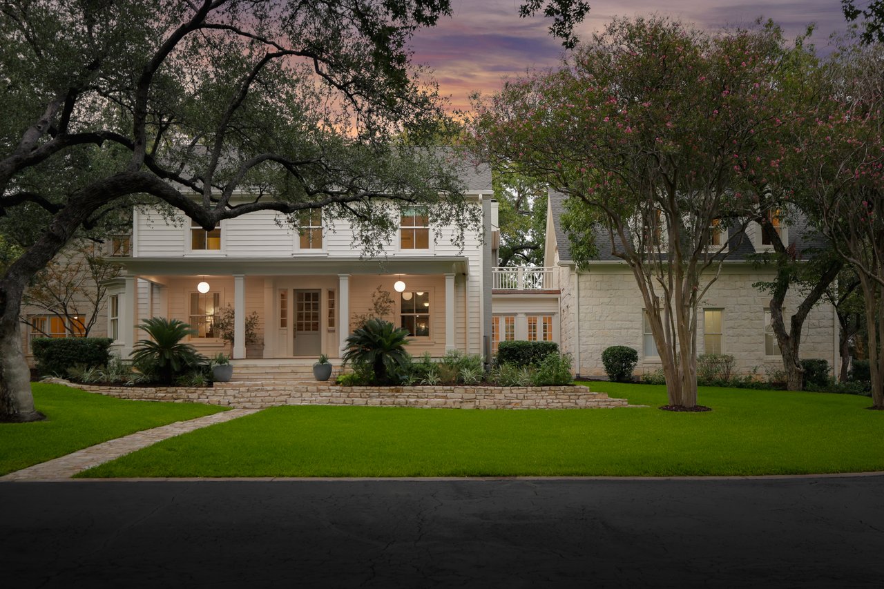 2308 Bridle Path