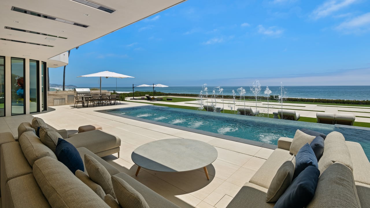 31100 Broad Beach Rd