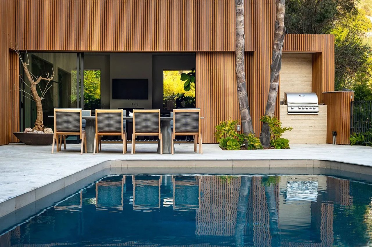 1883 Rising Glen Rd, Sunset Strip