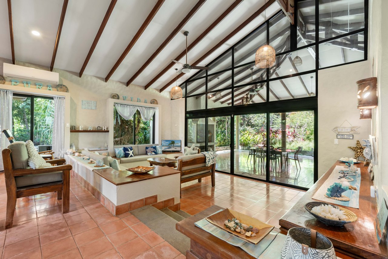 Casa El Coco | Modern Beach Retreat Steps from the Sand in Palm Beach Estates