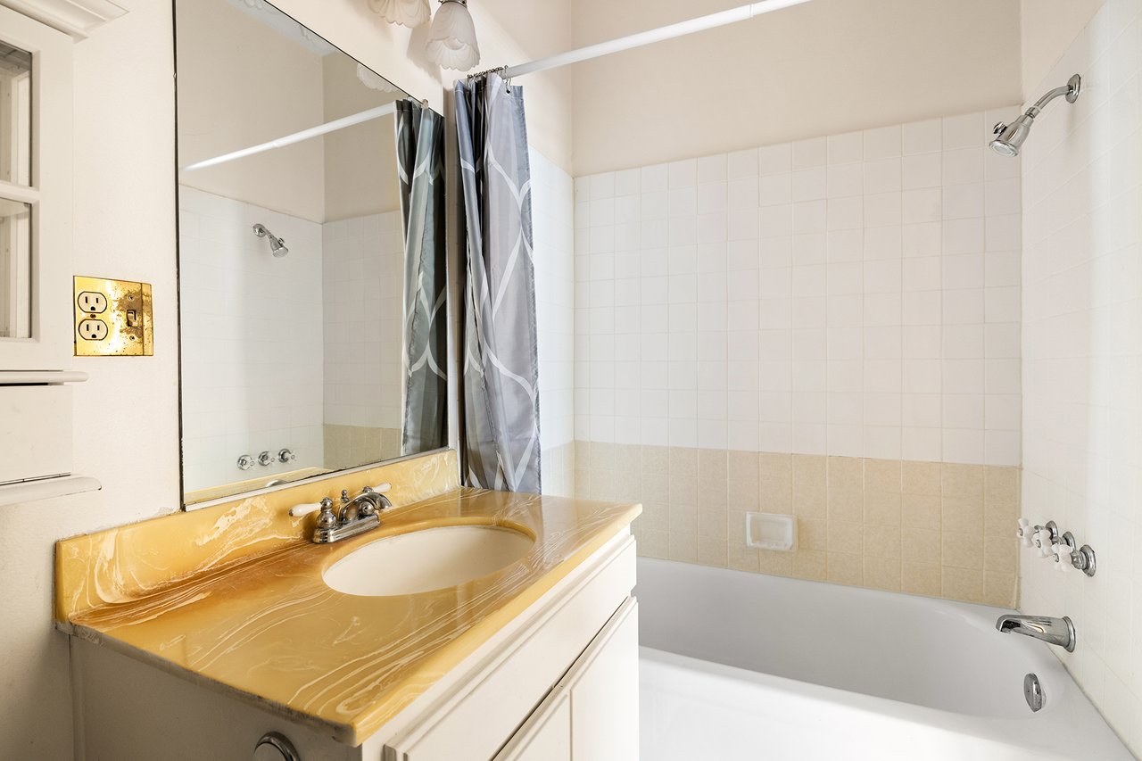 497 E California Boulevard # 119