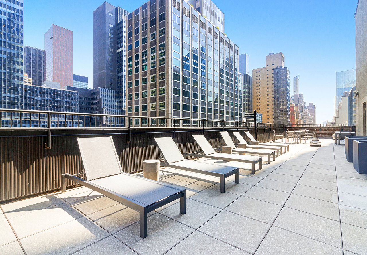 132 East 45th Street