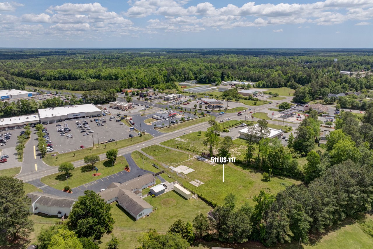 For Lease: High-Visibility 1.6+/- Acre Commercial Lot in Burgaw