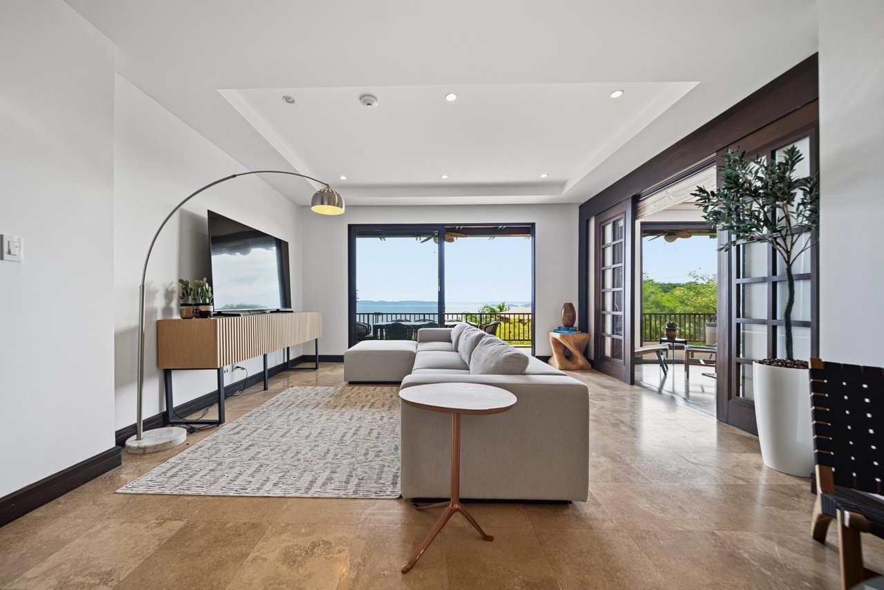 Azul Paraiso 8C, Luxury Ocean View Condo with Panoramic Papagayo Gulf Views