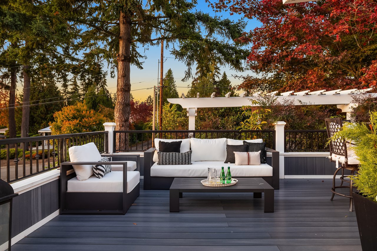 10517 NE 46th Street