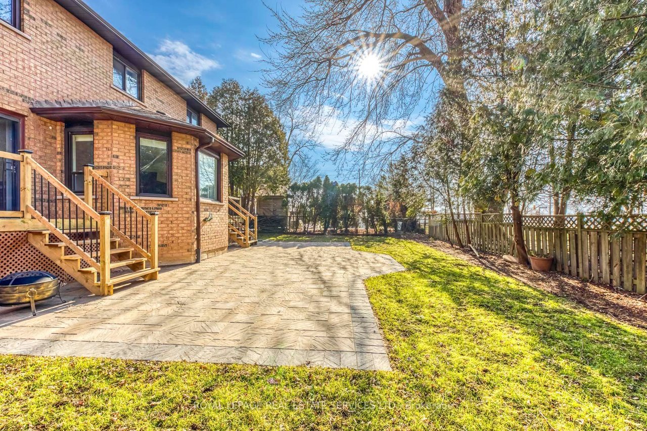 3544 Wass Cres