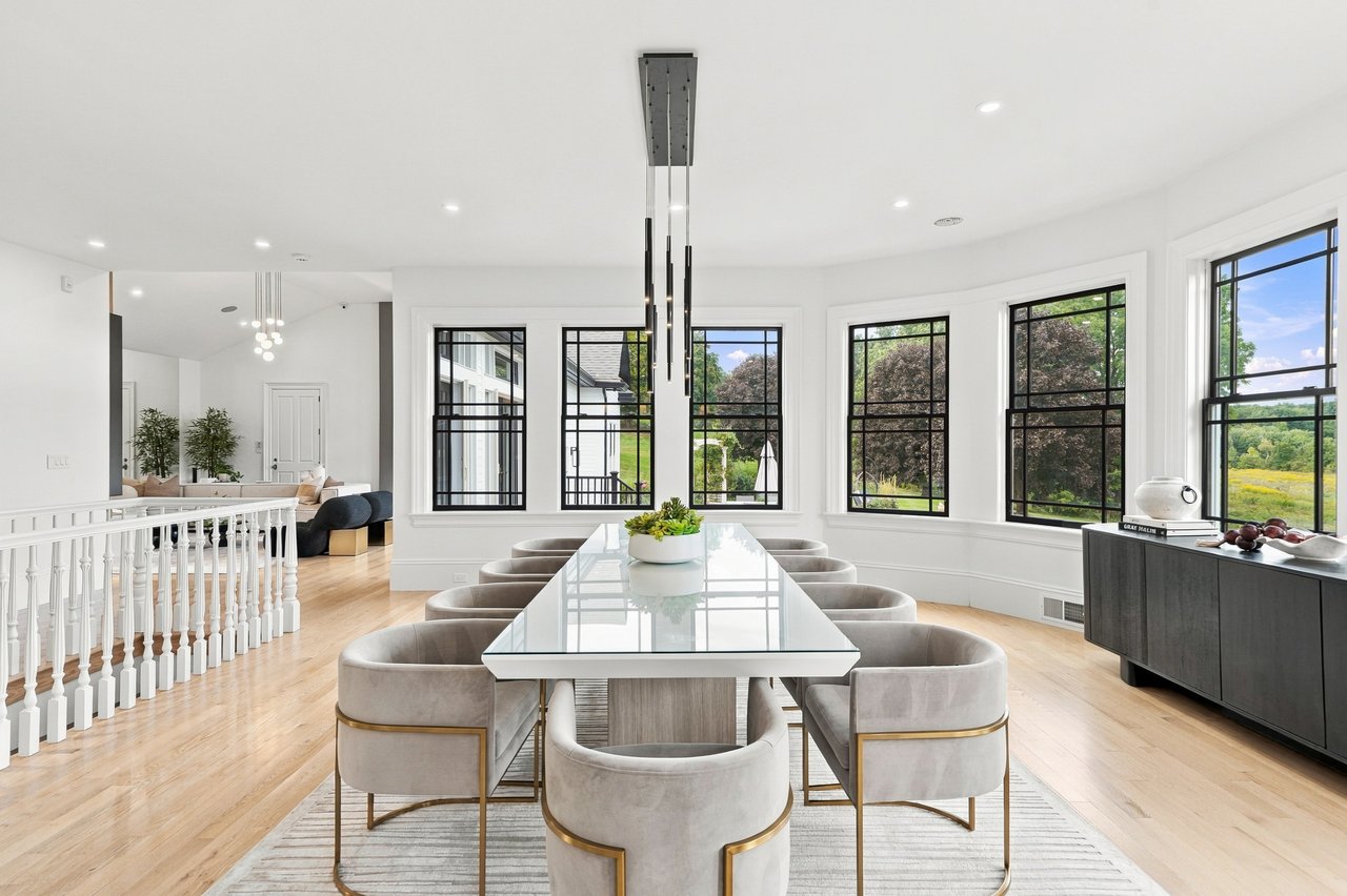 An Exceptional Southborough Estate