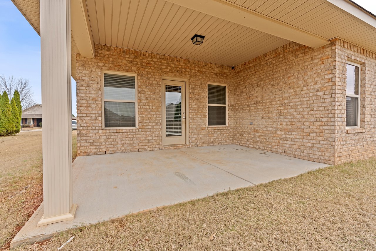 Convenient Madison Living with Exceptional Community Amenities