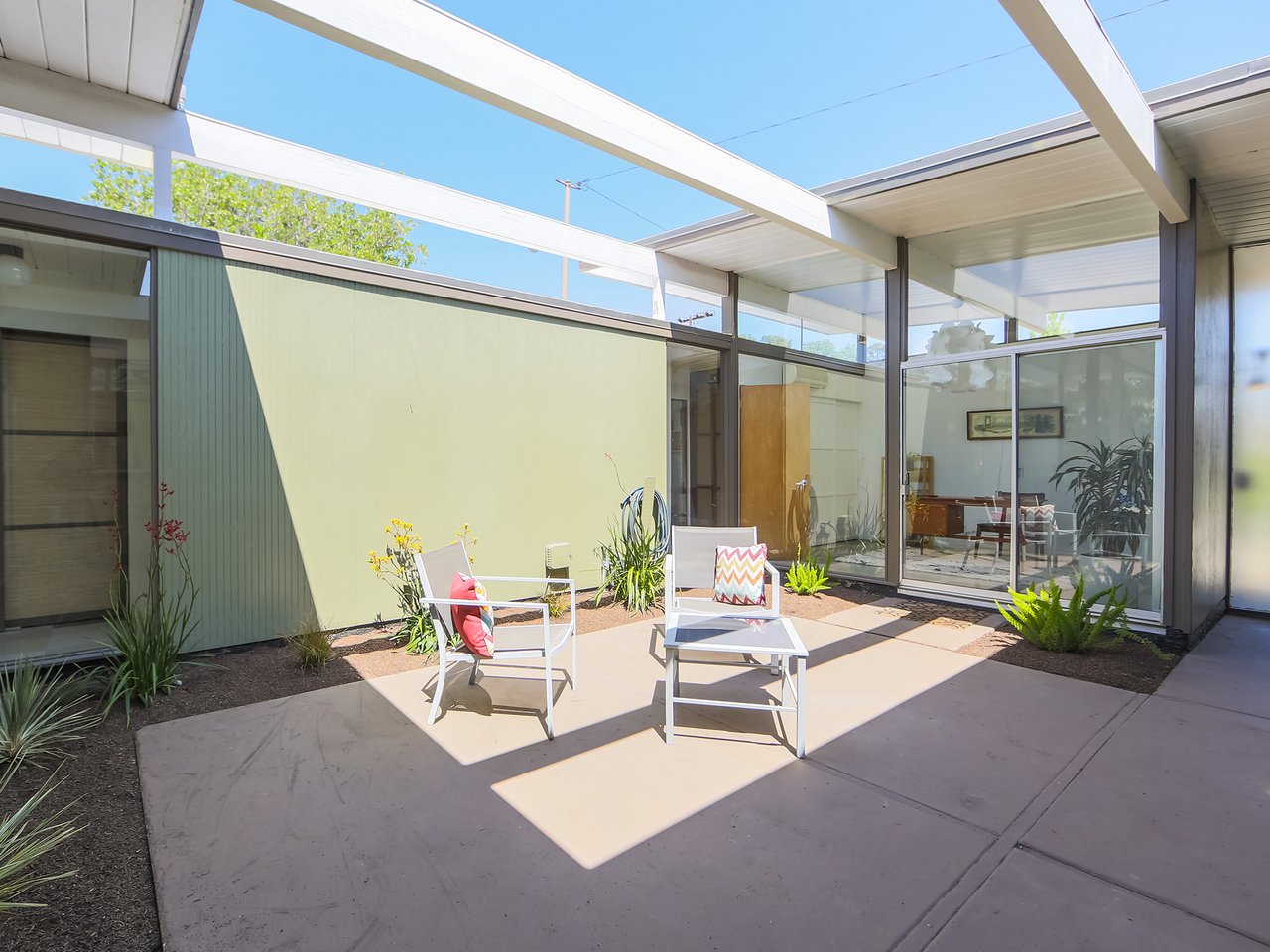 EICHLER Home For Lease In Orange....The ONLY One