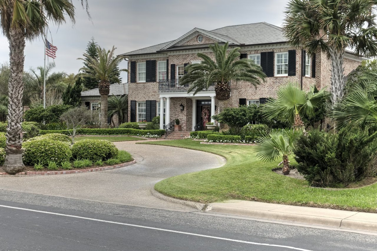 When Pulling a Listing in Beverly Hills Is Actually the Smartest Move