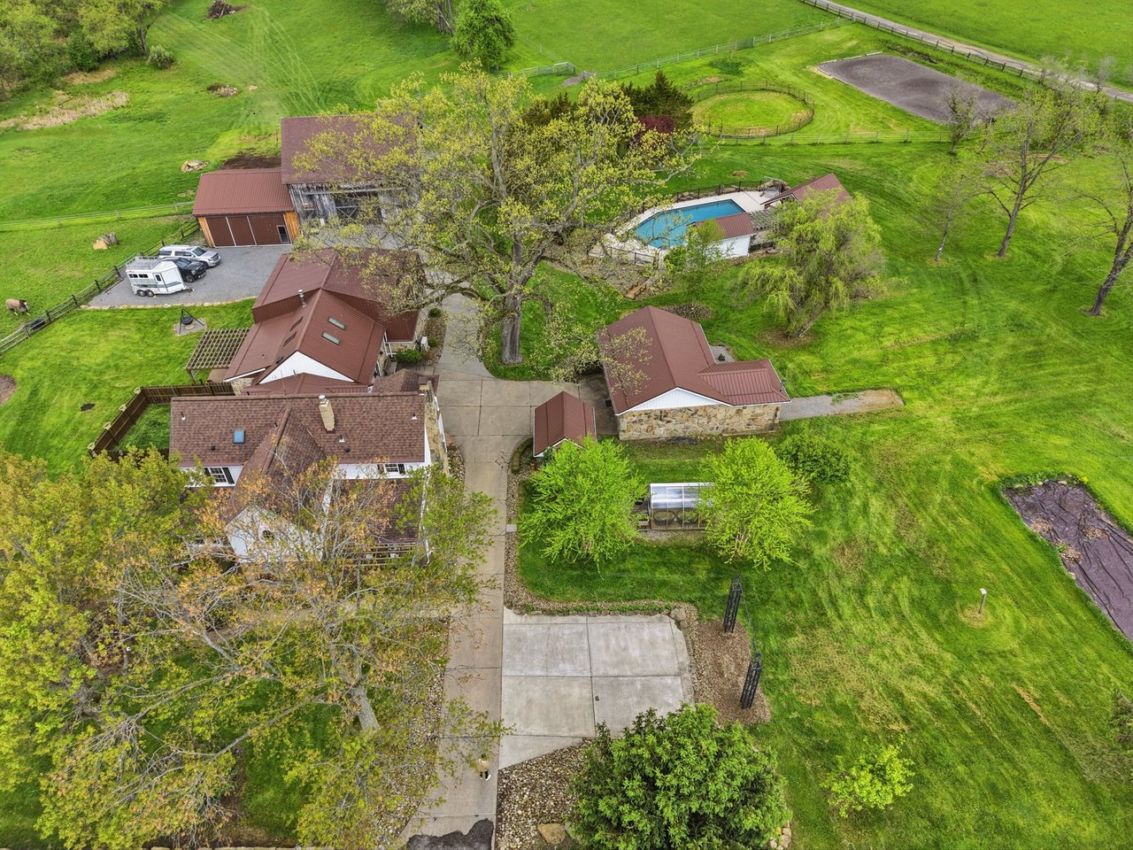 EXCLUSIVE - 232 Whitestown Road