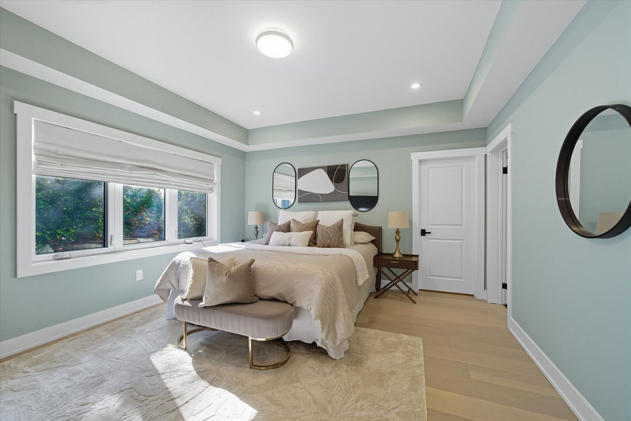 11 Avondale Cres 