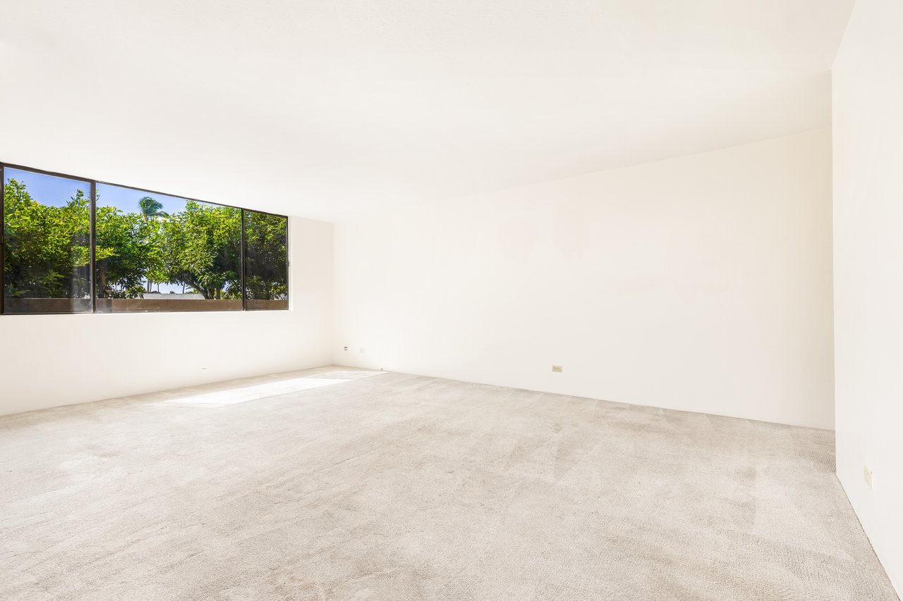 300 Kawaihae St #300E