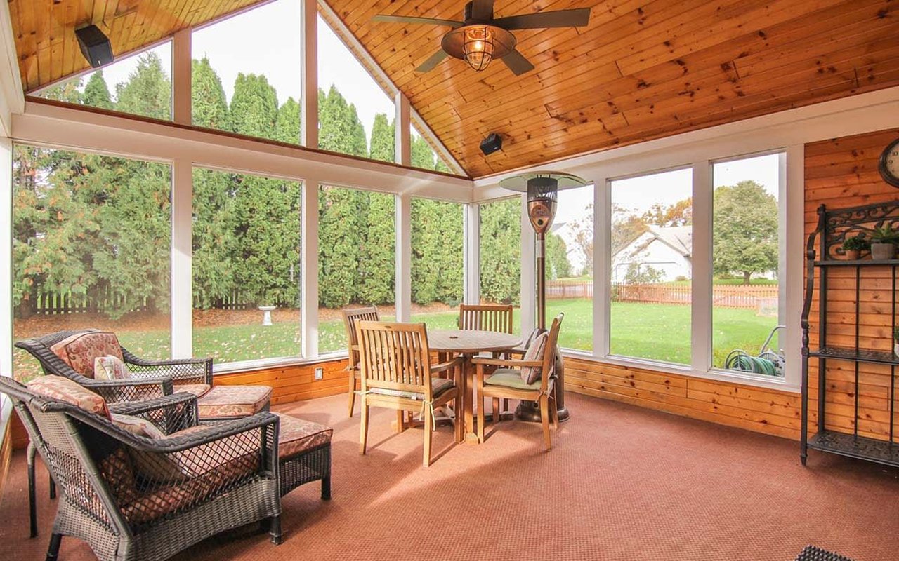 SOLD: Remarkable on Richardson