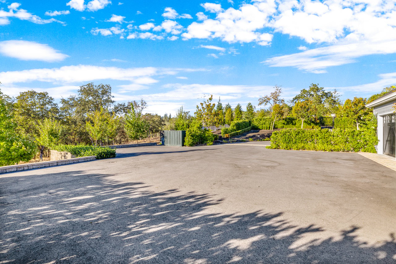 7206 Dry Creek Road