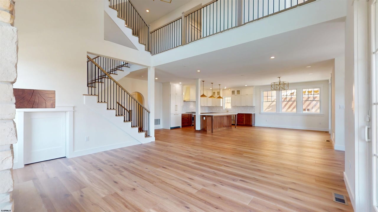 1904 W Brigantine Avenue