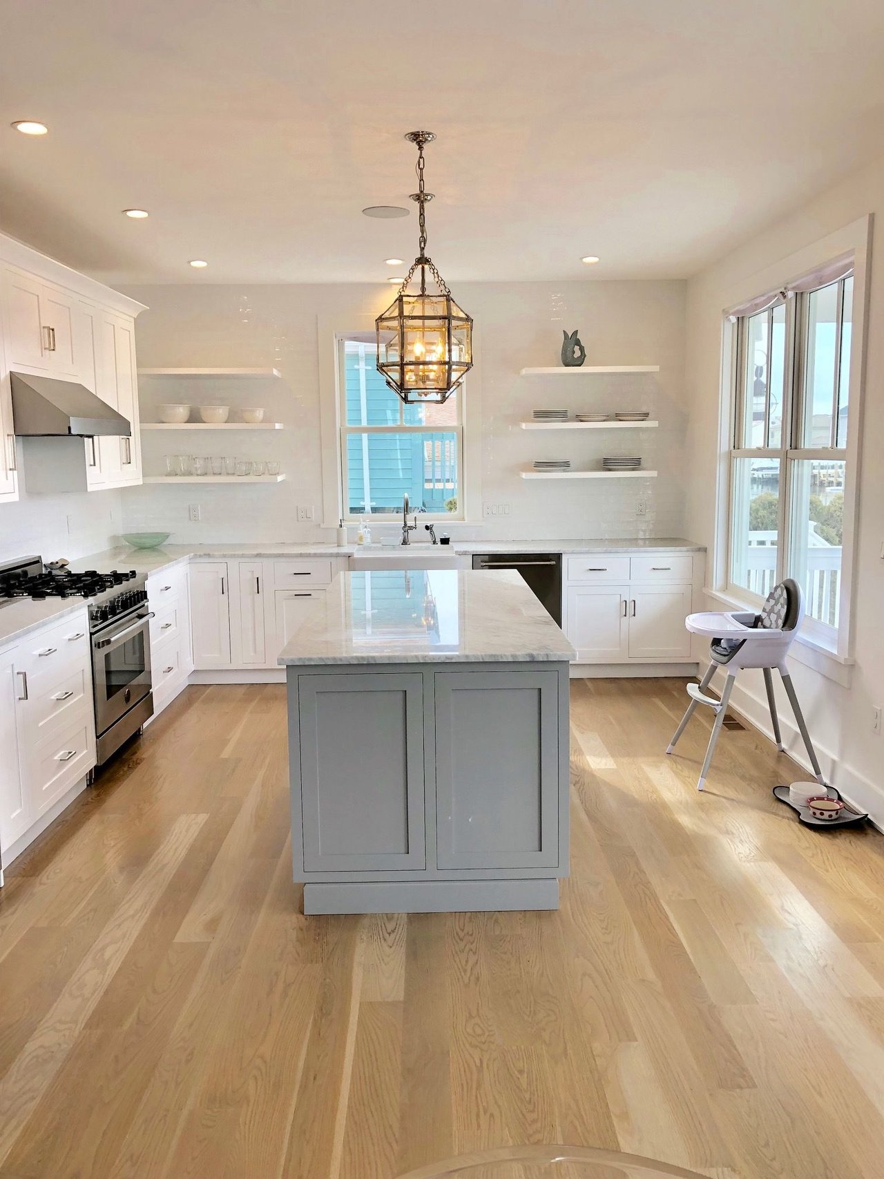 #103 Exclusive Curtis Point