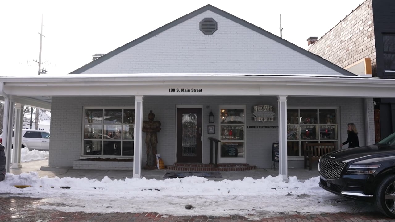 Why People Love Living in Zionsville, Indiana | Village, Dining, Shops & Homes