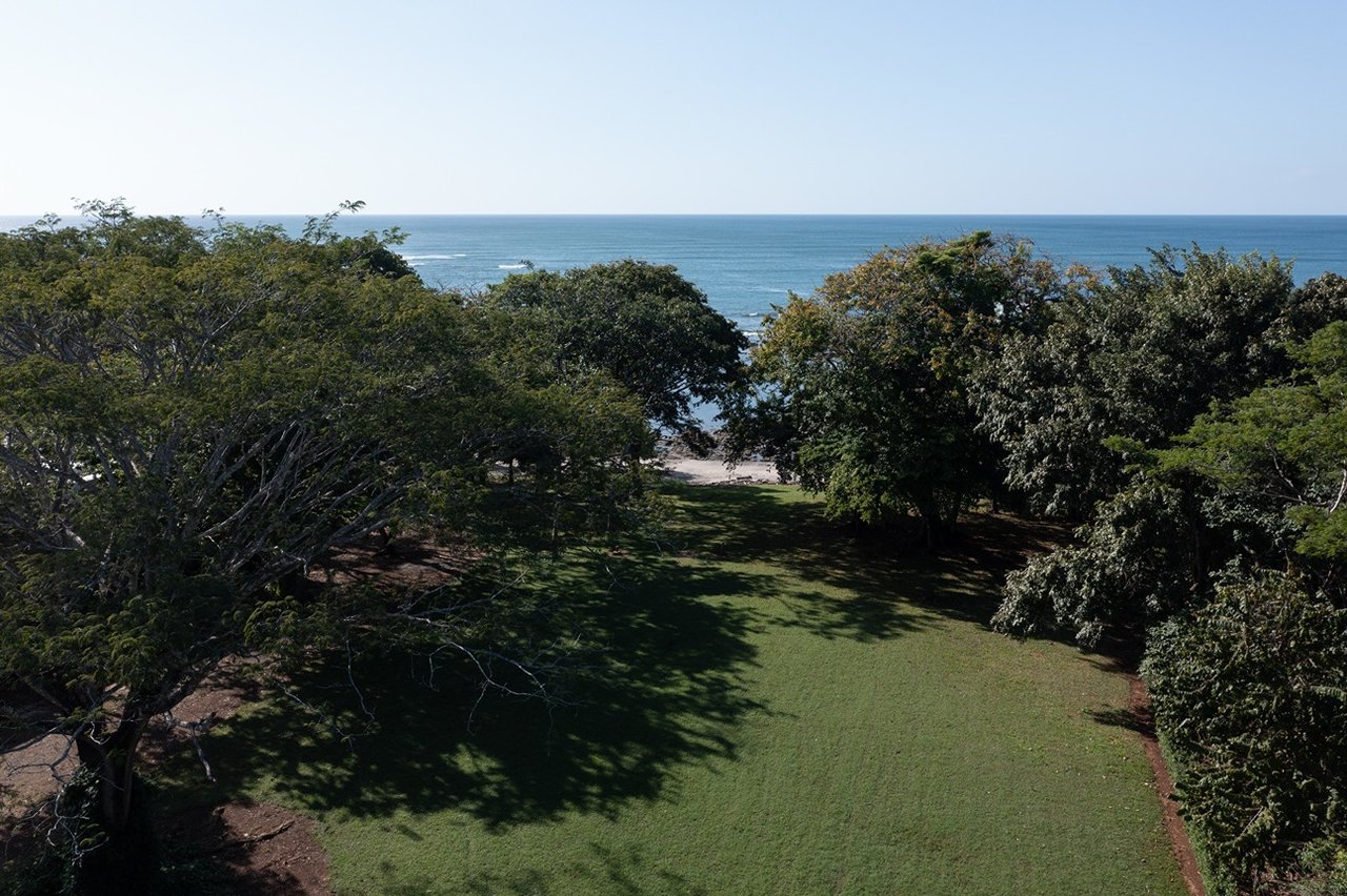 Lot #21 La Dulce Vida Beachfront Estate | A Luxury Offering in Hacienda Pinilla