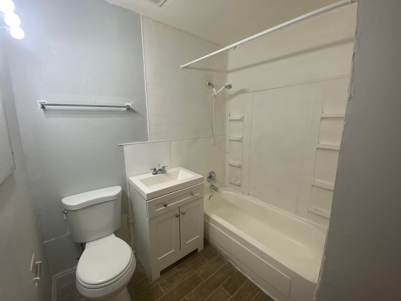 622 West McWilliams Avenue #6