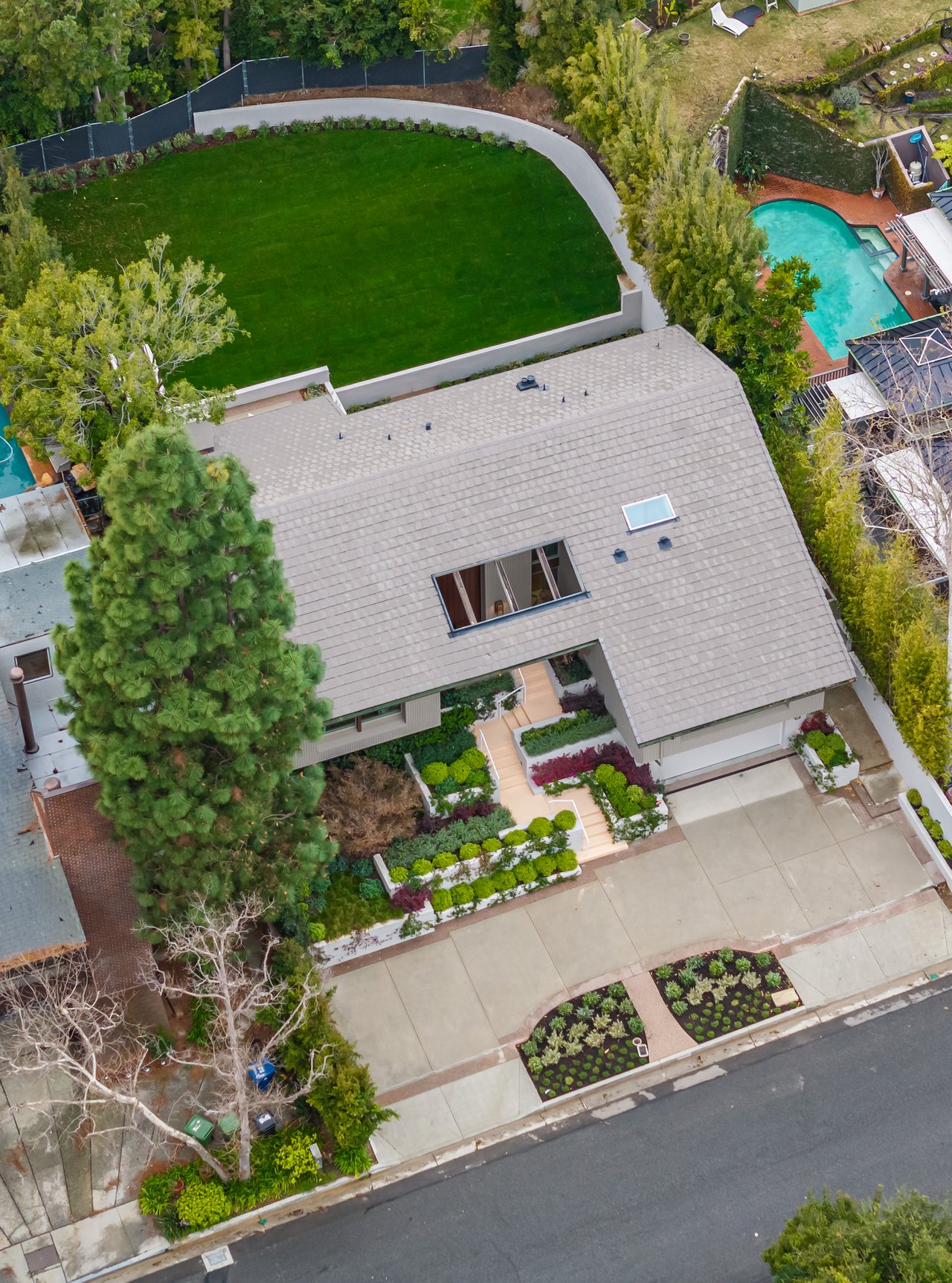 1059 Angelo Dr, Beverly Hills