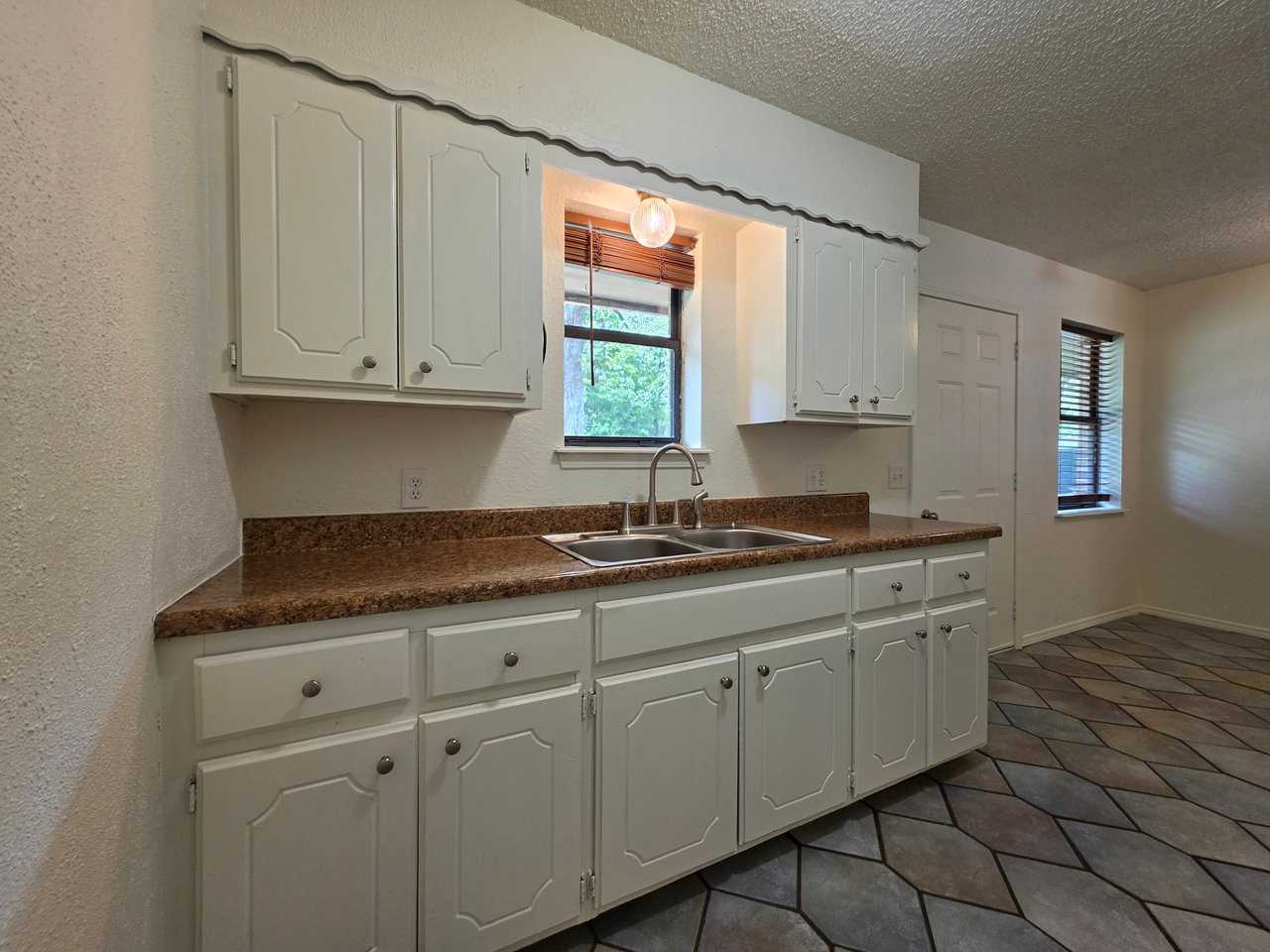 1218 Foggy Bottom