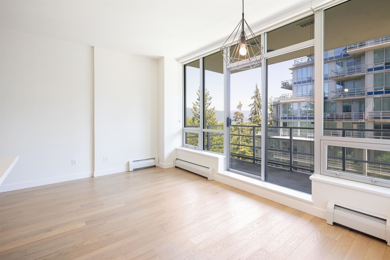 9060 University Cres, #509