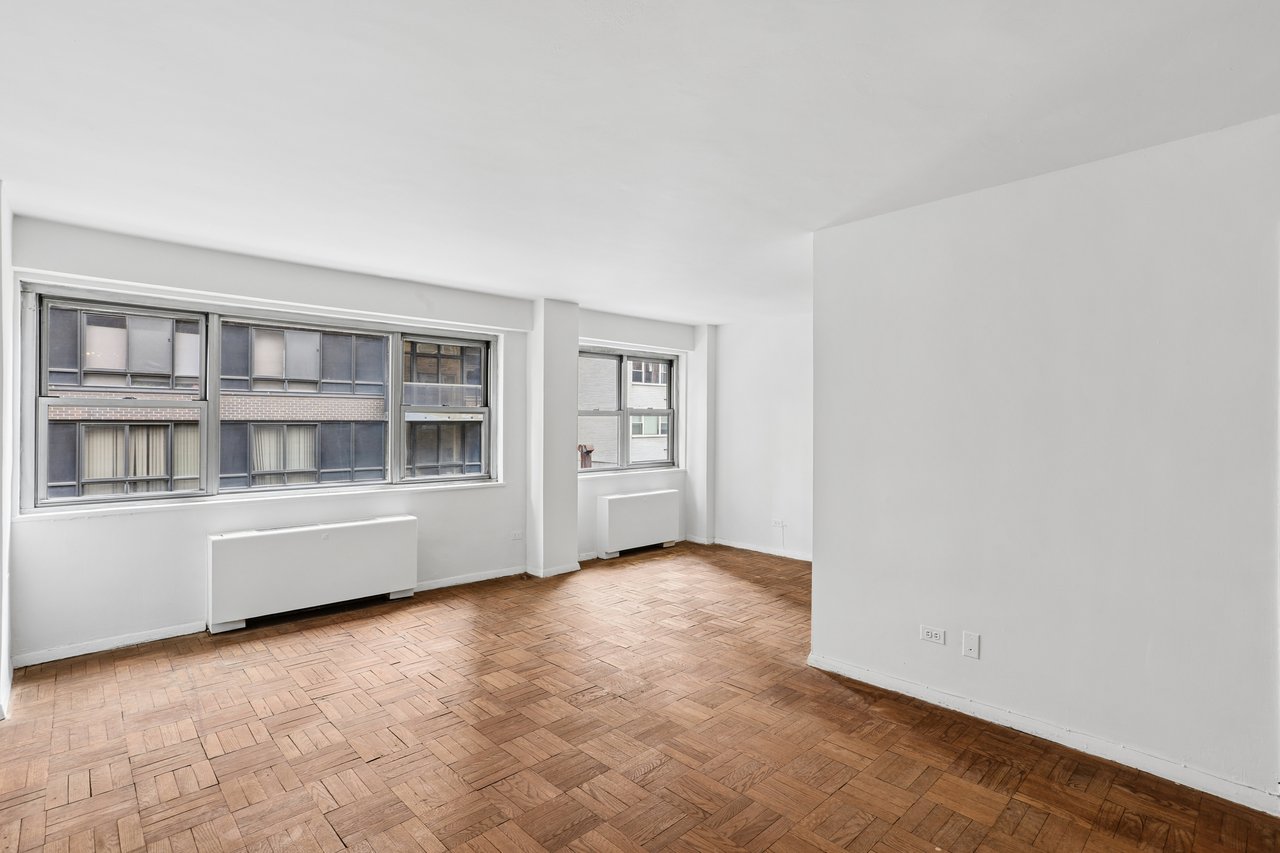 330 East 49th Street Unit 7M