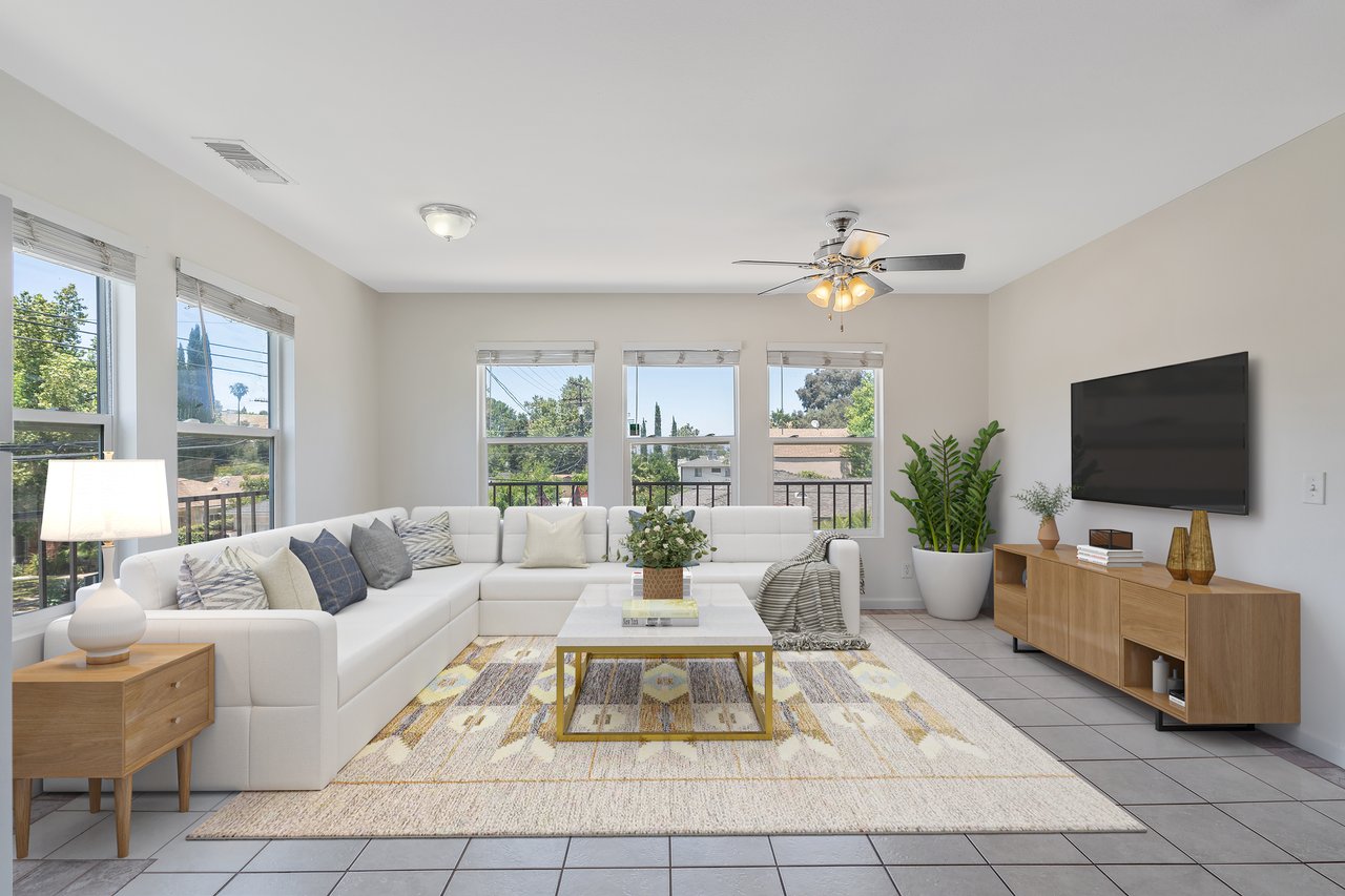 4821 Topanga Canyon Blvd