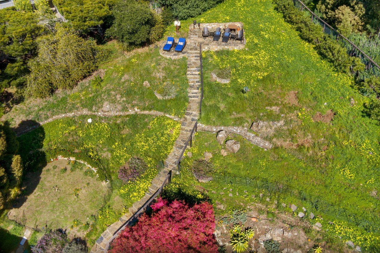 Extraordinary Mount Tiburon Retreat 