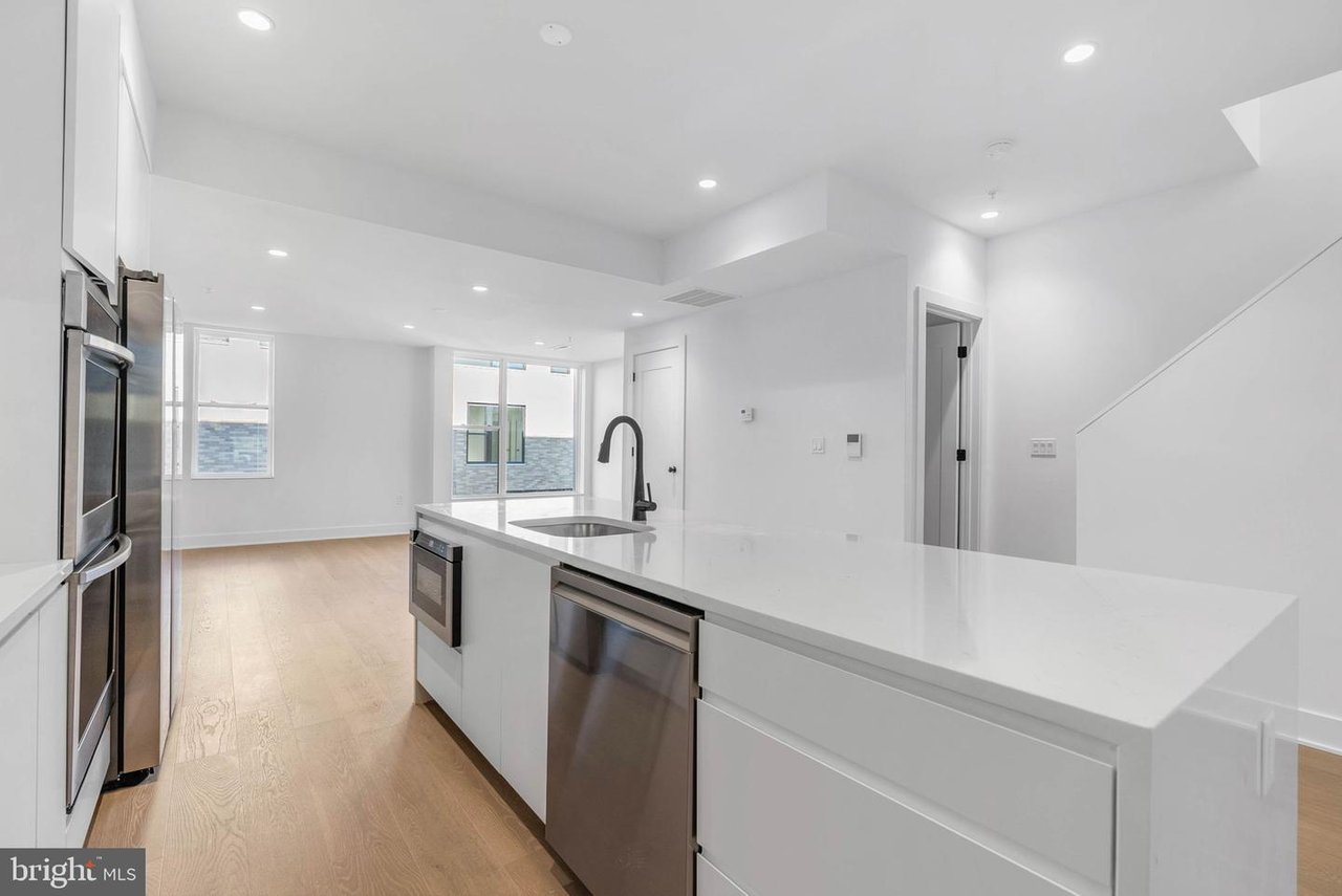 635 N 7th St #H4B, Philadelphia, PA 19123	