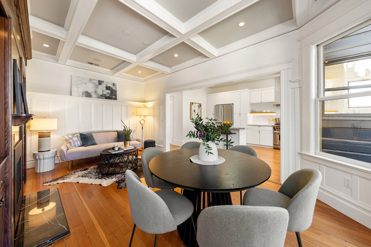 Top-Floor Edwardian In The Castro