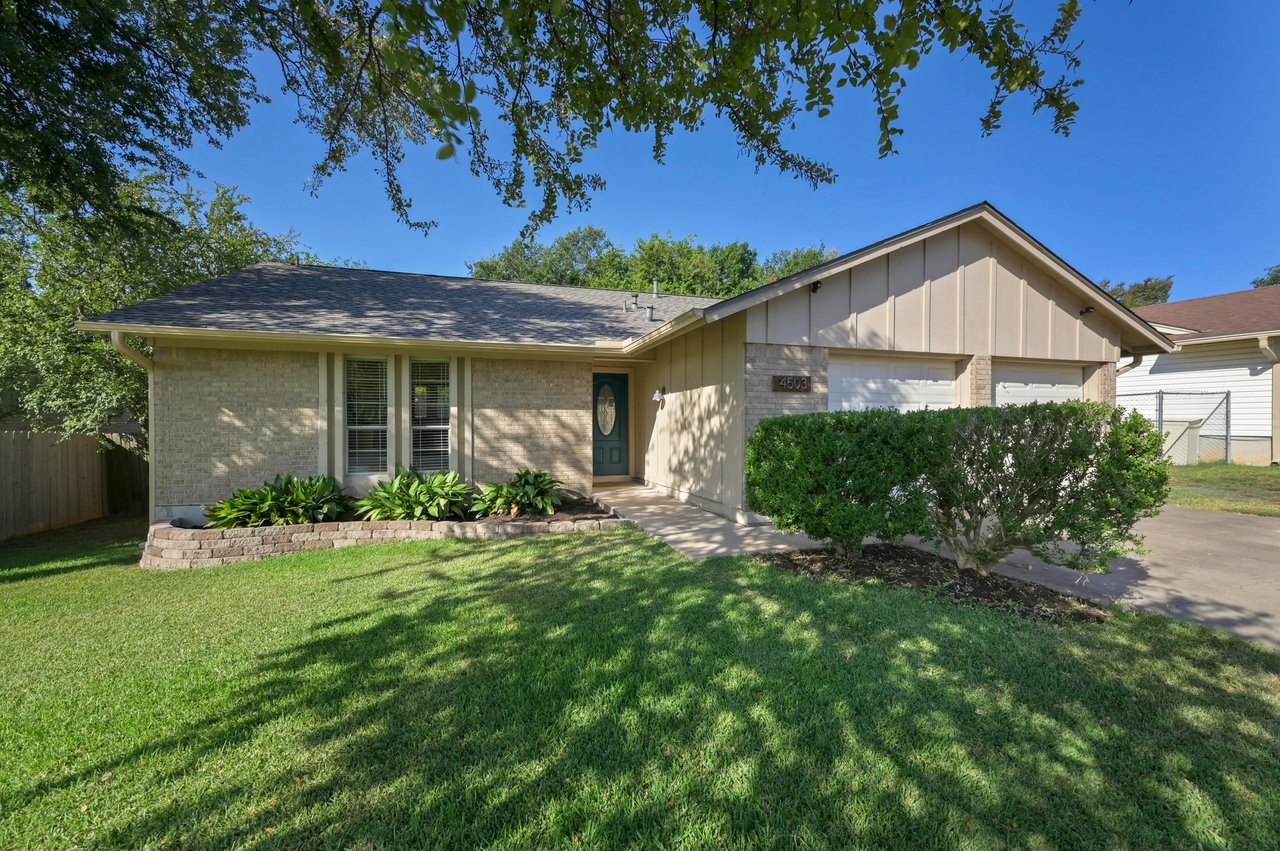 Incredible Value in Mesa Park near The Domain