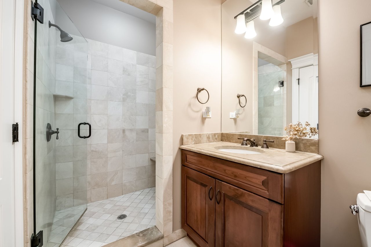 1442 W Fullerton Avenue Unit: 3B