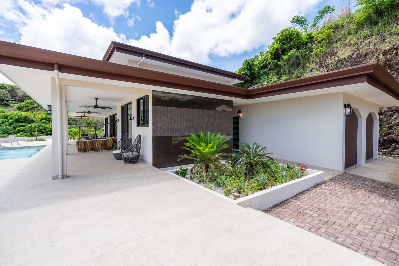 Villa Vista Serena, La Jolla Q | Ocean-View Luxury Home in Mar Vista, Playa Flamingo