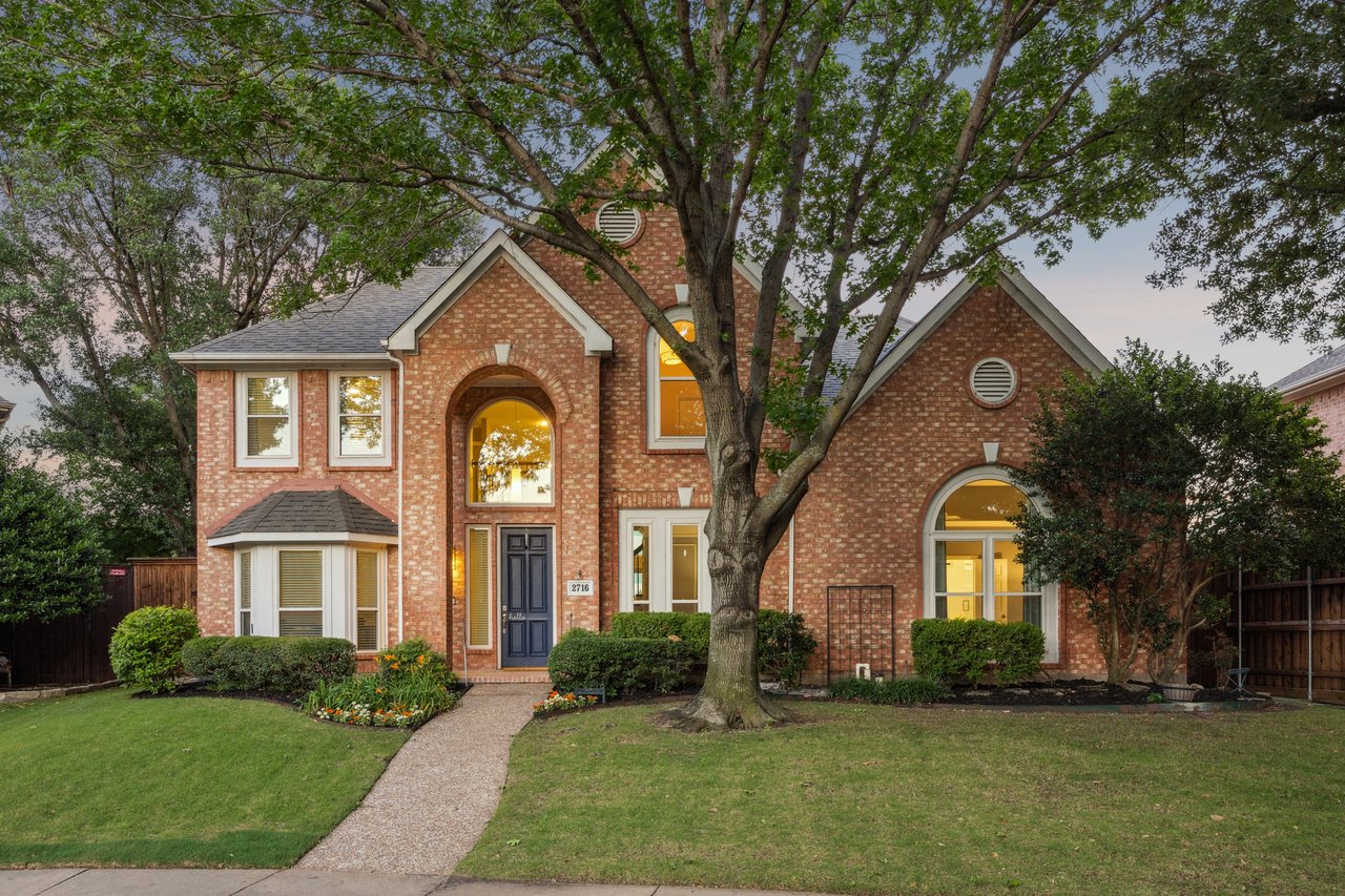 2716 Meadow Hills Lane