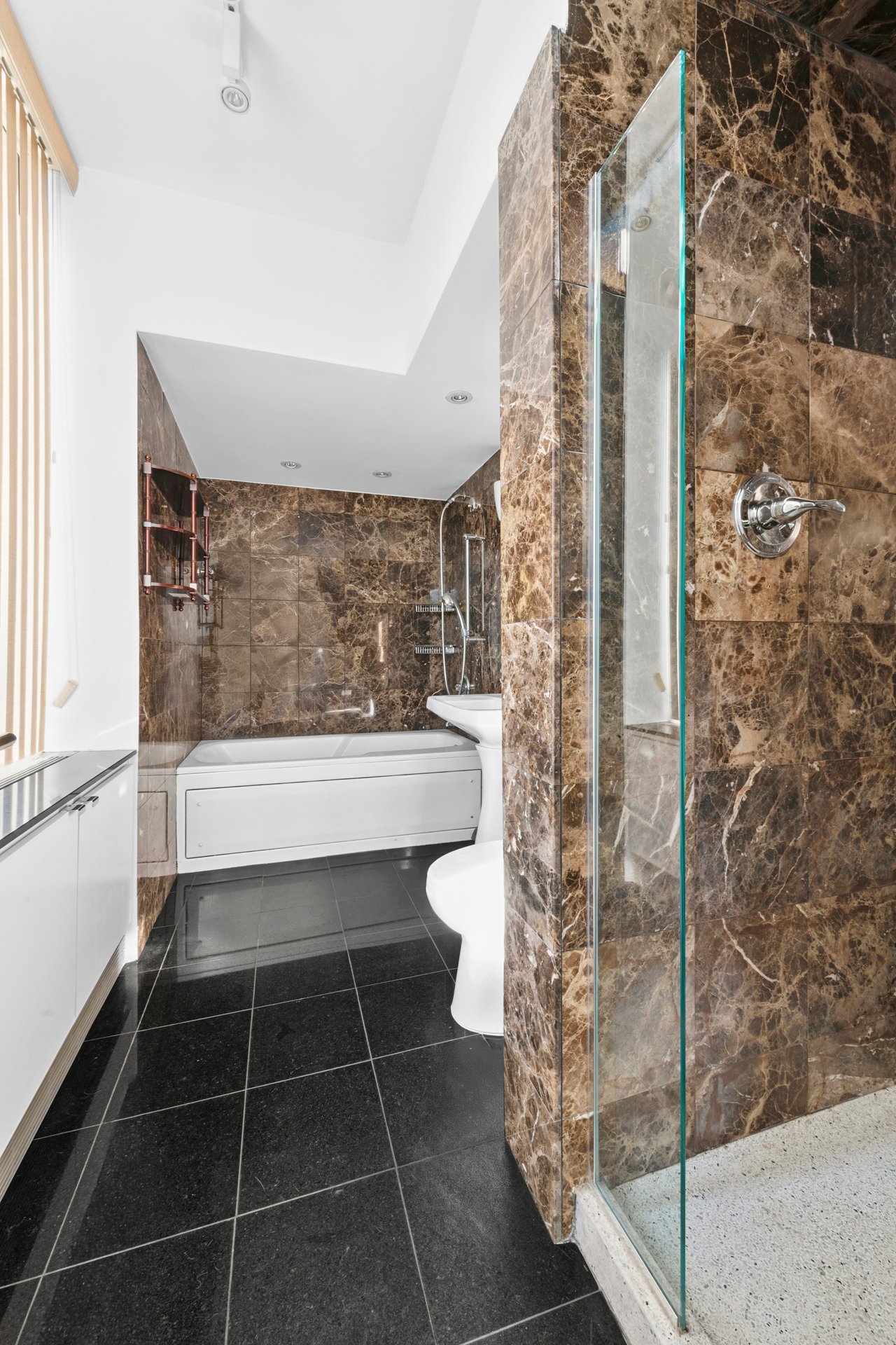 360 East 88th Street 18D