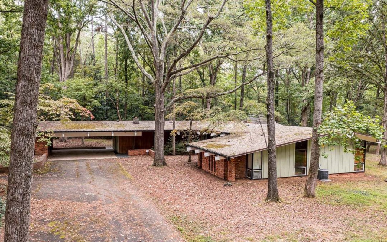 Home Of The Month Spotlight: 1030 Huntington Park Drive