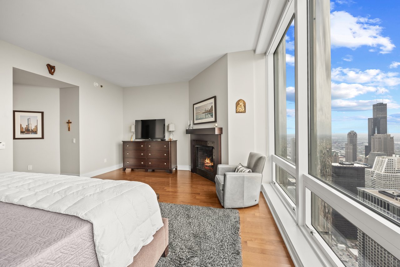 401 N Wabash Ave Unit 74D