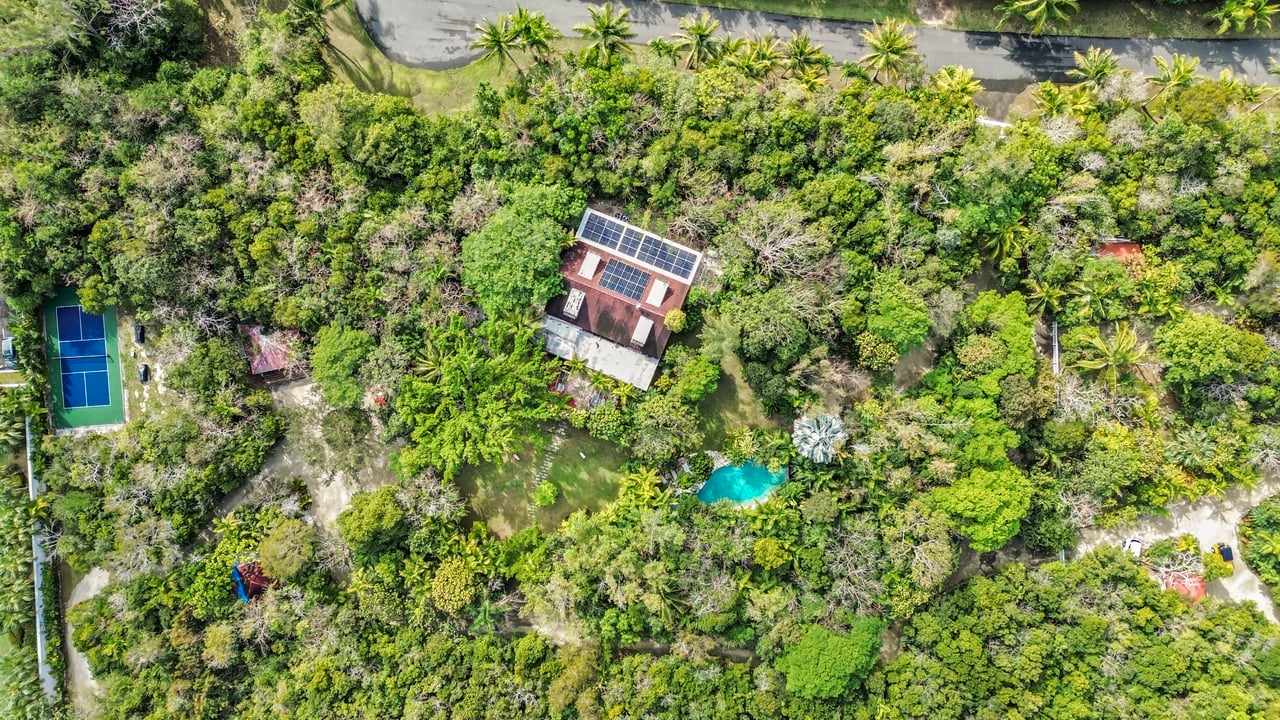 Lyford Cay | Private, Hidden Gem